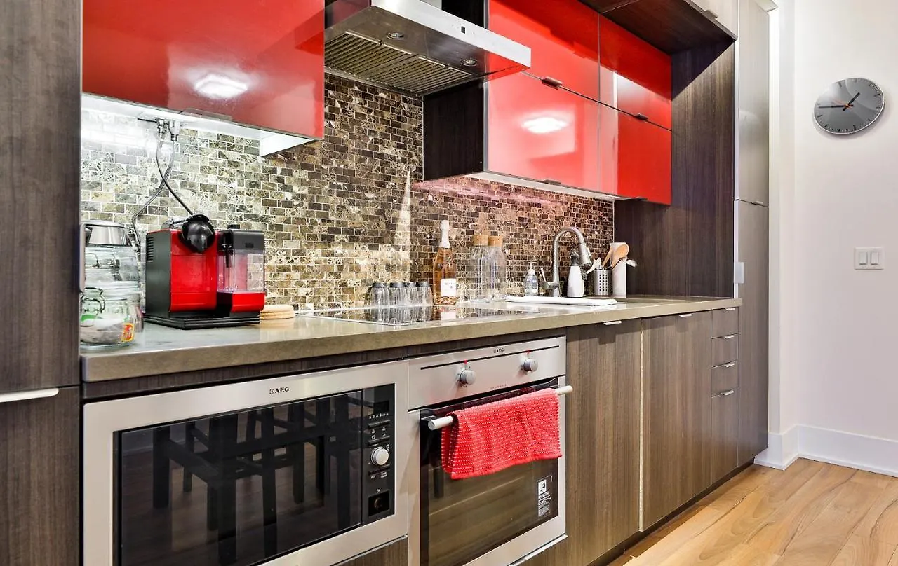Luxury Condo Prime Location Toronto Canada
