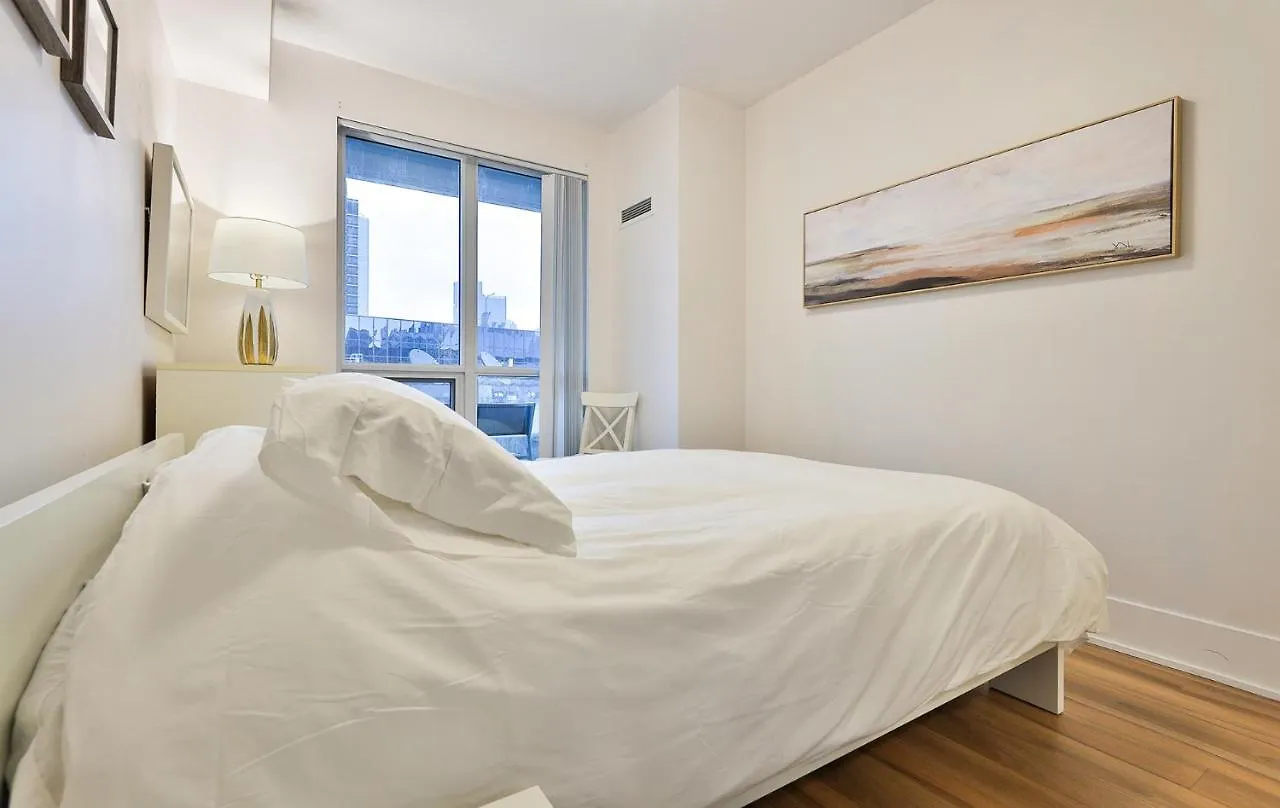 Apartment Luxury Condo Prime Location Toronto Canada